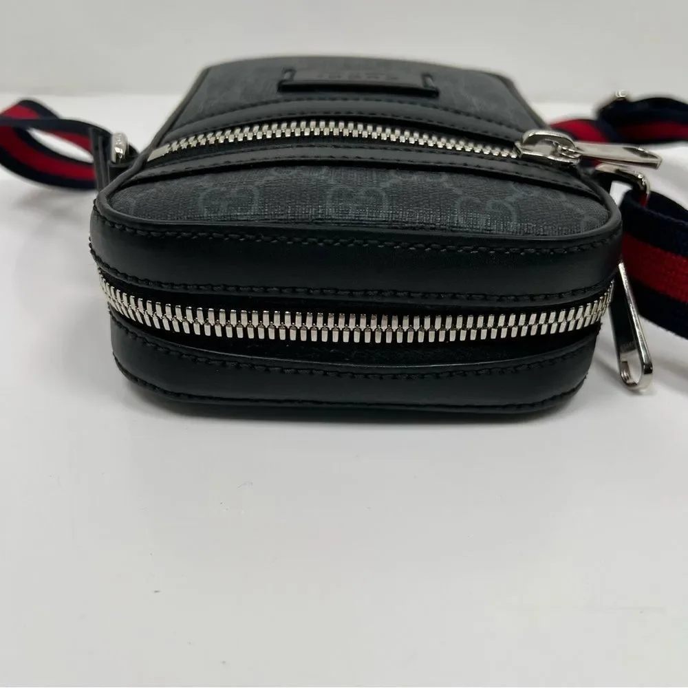 Gucci gg supreme